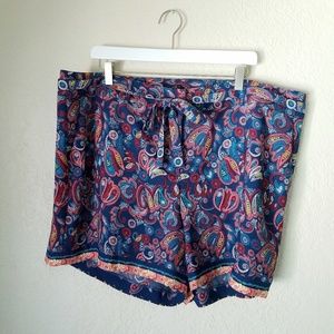 Loft Paisley Print Shorts, Size 18